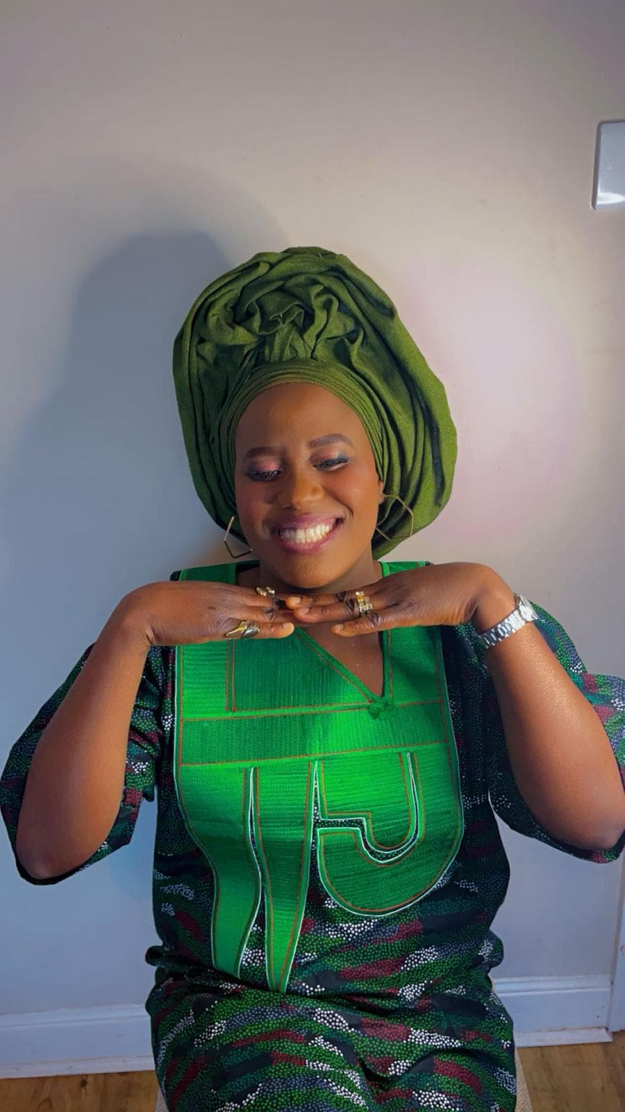 Omolola R Adepeju Aremu